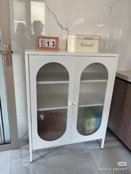 Шкаф стеклянный в гостиную | Mehmonxona uchun oynali vitrina shkaf