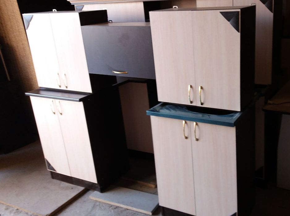 Кухонный гарнитур