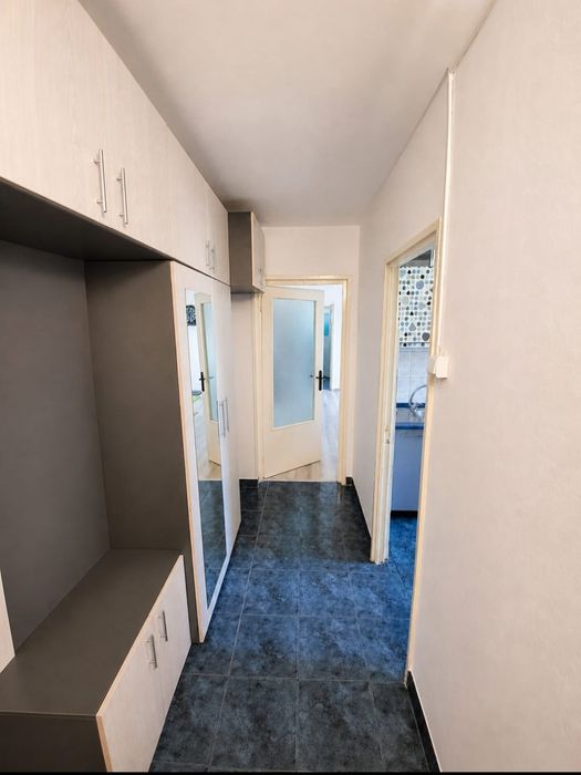 Proprietar, vand apartament cu doua camere