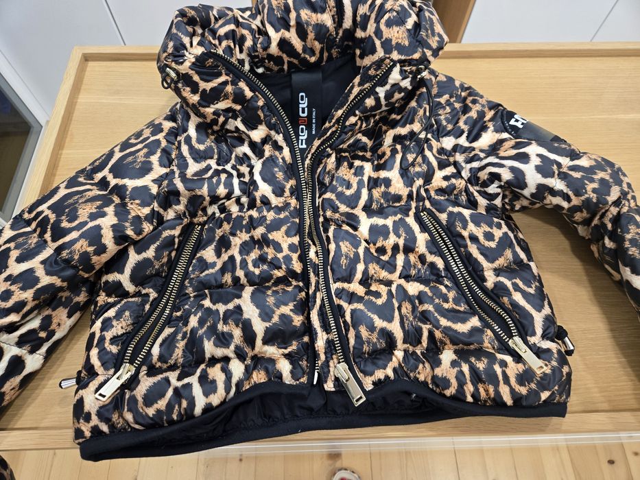 Яке от Естествен Пух и качулка с естествен кожа FLO&CLO