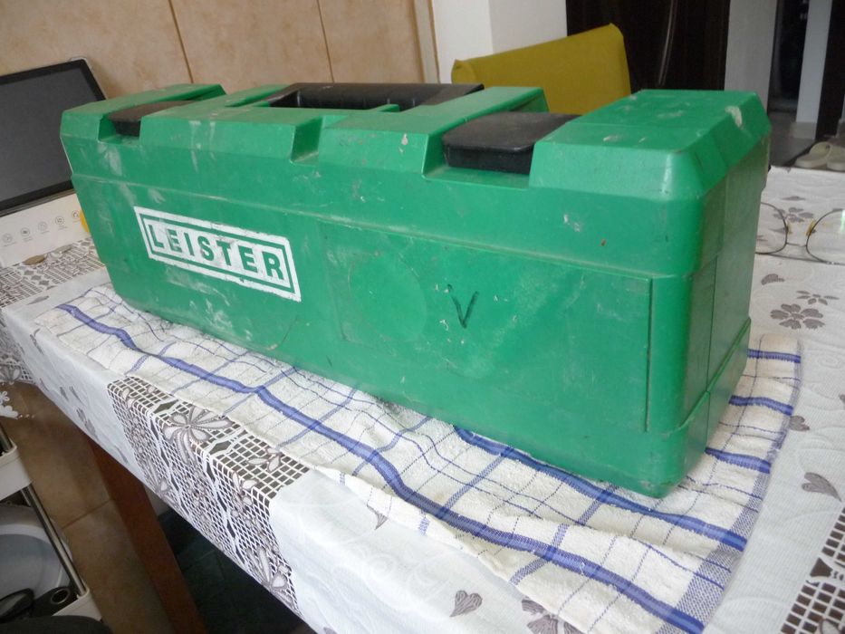 Leister Triac 230V. 1600 W si duza de 40mm,rola, cutie de transport