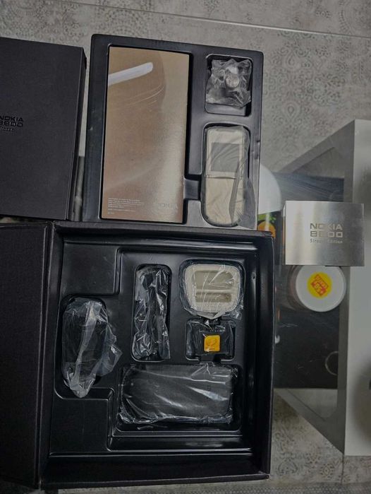 Nokia 8800 Sirocco Edition Silver - NOU, 0 min, original