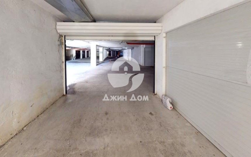 Гараж в к-с „Елит 3“, к.к. Слънчев бряг