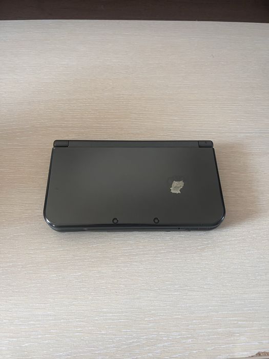 Nintendo new 3 ds xl ( Черно)