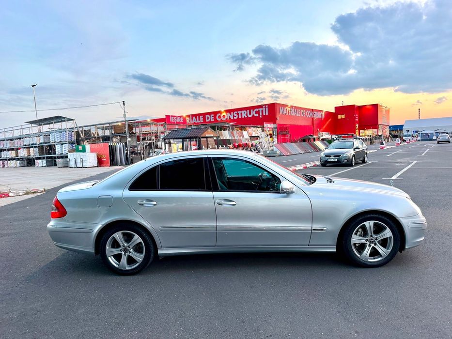 Mercedes E220d-170cp-Automat