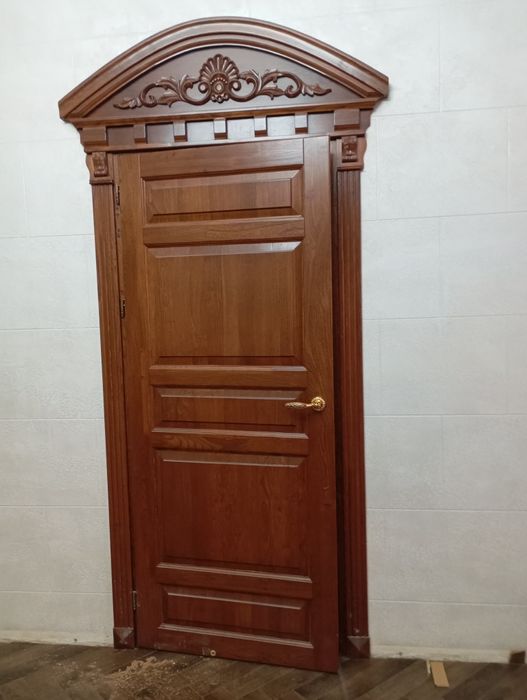 Натуральные двери  дуб