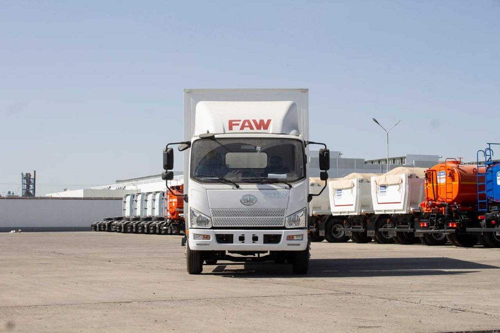 Nalichida sotuvda izaterma..Изотермик автофургон FAW Tiger V