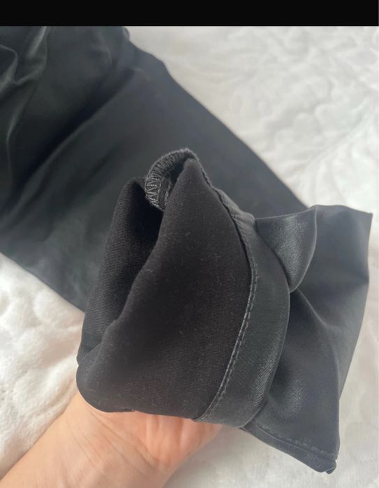 Blugi negri Marca Sinsay marimea M