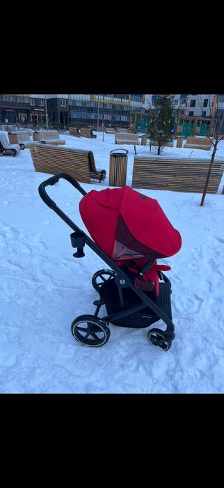 Cybex Ferrari коляска