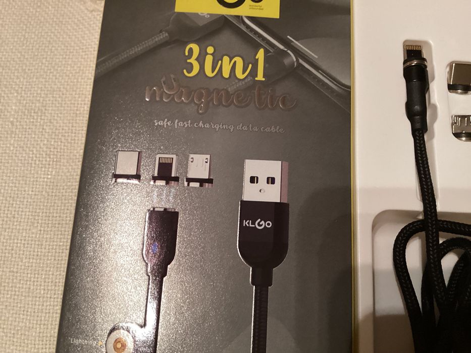 Зарядно USB за тел, с 3 вида накрайници и Бърз кабел IPhone  13,14,15