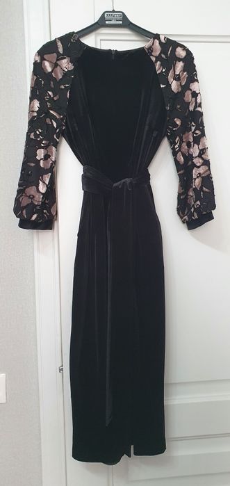 Платье вечернее из бархата