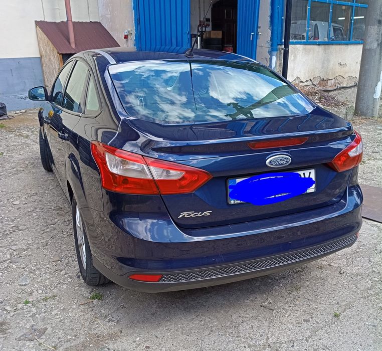 Mazda 3, Ford focus stare  foarte buna