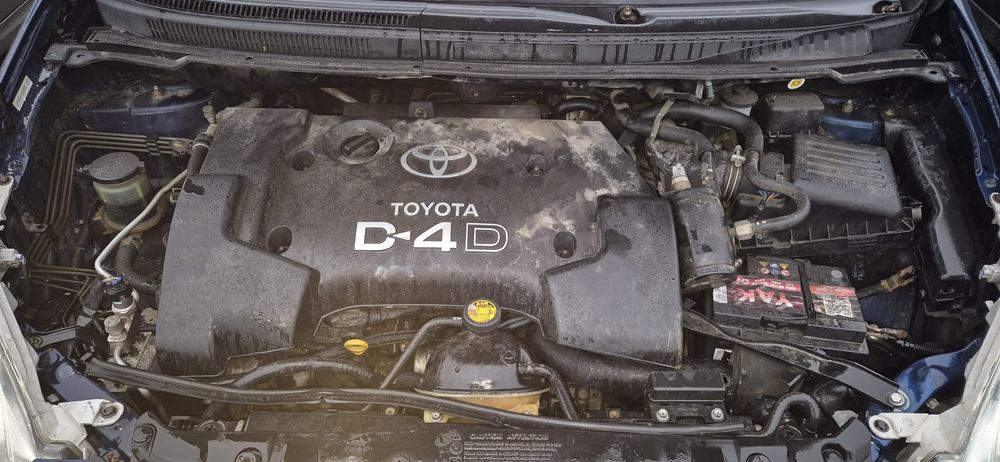 Тойота корола версо 2.0 D4D 90hp