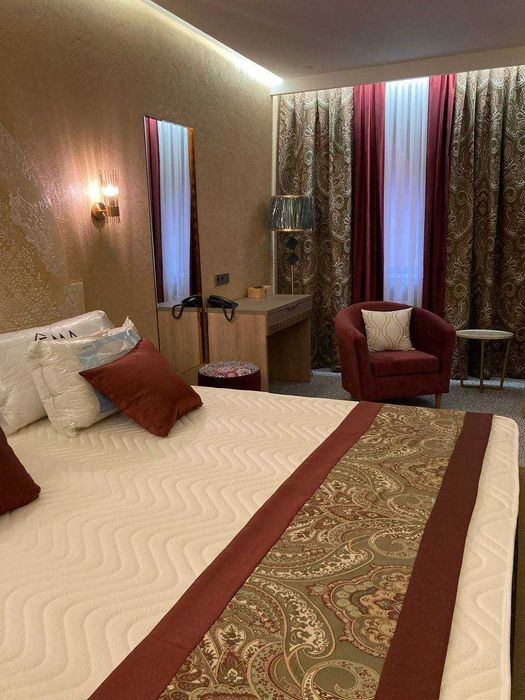 Продается новая гостиница в восточном стиле, на паркентском базаре.