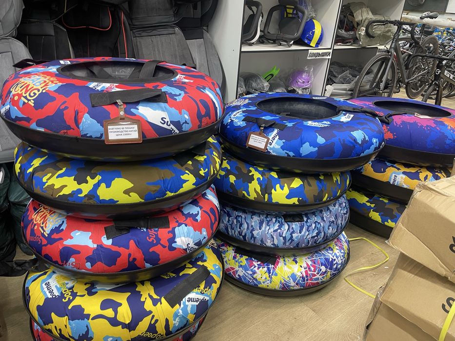 Зимние тюбинги, ватрушки, санки