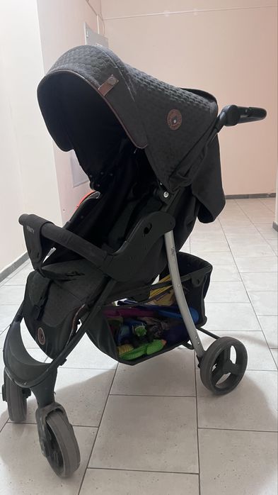Продам детскую коляску