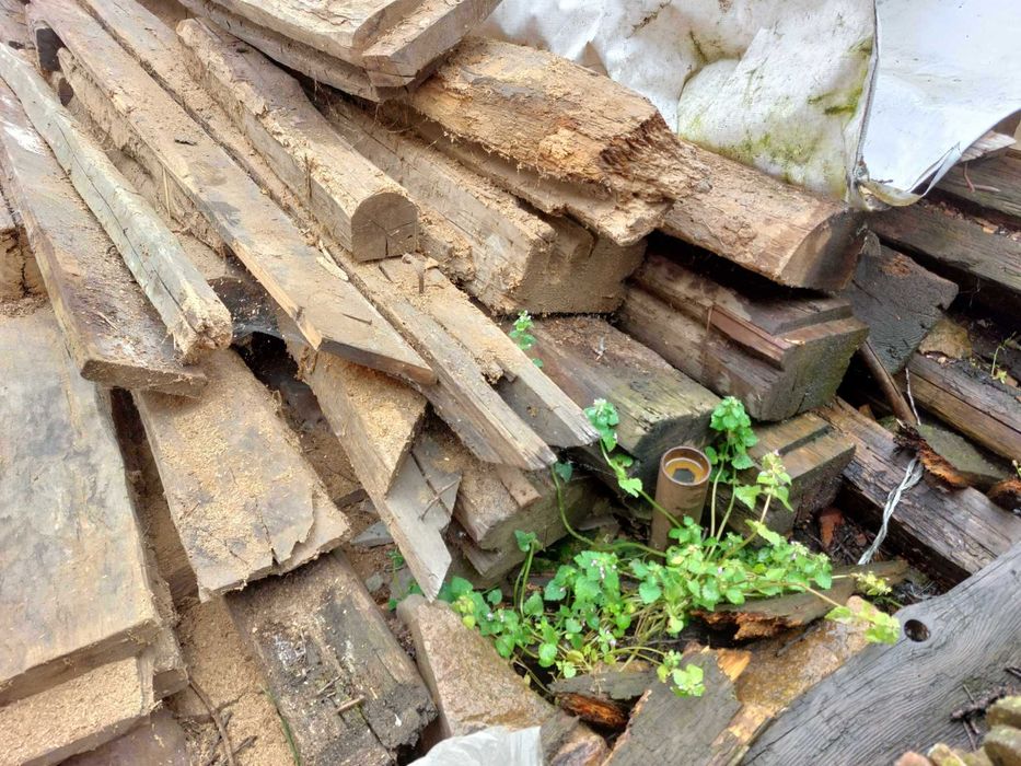 Grinzi Vechi Brad Si Stejar Lemn pentru prelucrare de peste 130 ani !