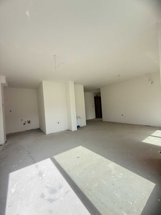 Продава се Двустаен апартамент в София, Кръстова вада - 75 кв.м за 2374 €/кв.м - Снимка #3