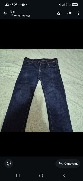 Продаю мужские джинсы