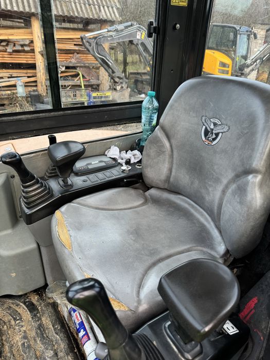 Miniexcavator case 2.7t 2017