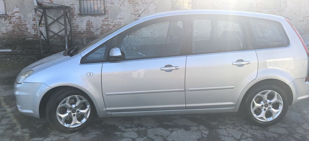 Ford c-Max бензин