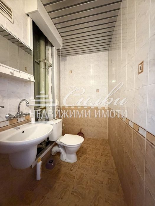 Двустаен ЮЖЕН апартамент - кв.Тракия!