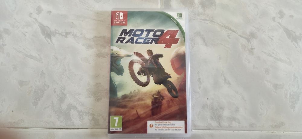 Комплелт игри за Nintendo Switch - Animal Crossing: New Horizons; Octopath Traveler; Moto Racer 4