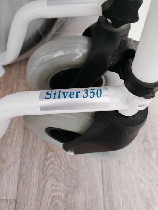 Коляска инвалидная прогулочная