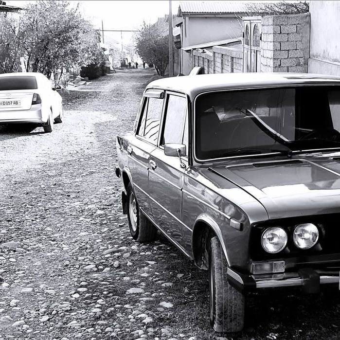 Vaz 2106 sotiladi yili 1990 holati yaxwi suyagi butun holati tik bob t