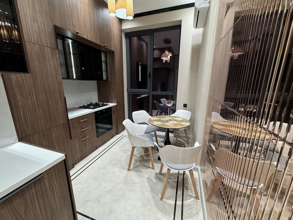 Business class Regnum Plaza 4 ком