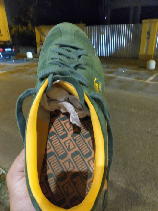 Vând o pereche de adidași Puma Club Suede Leather FS