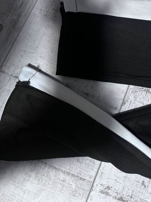 *NOU* compleu/trening negru si alb PSG