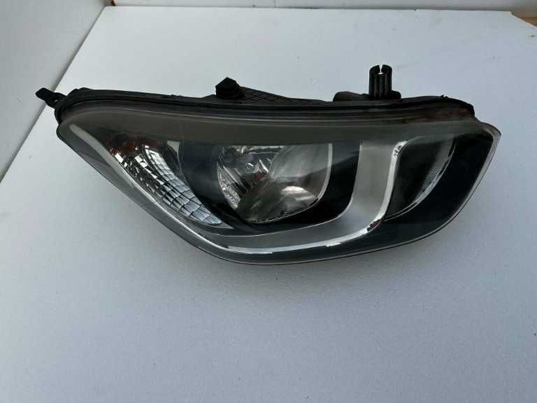 FAR Dreapta Halogen HYUNDAI i20 2014 92102-1J5