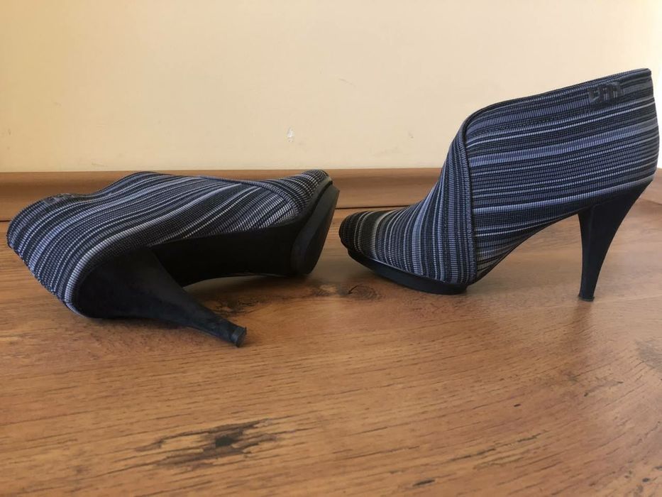 Боти UNITED Nude