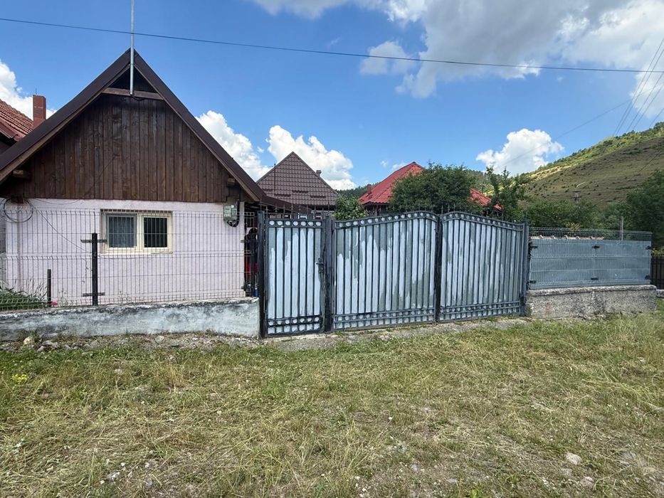 Vand casa in Morlaca jud Cluj