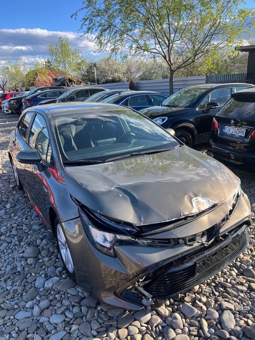 Toyota Corolla 2021 hibrid avariat, AVARIATE