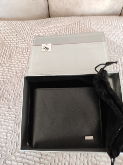 Продавам портфейли от естествена кожа