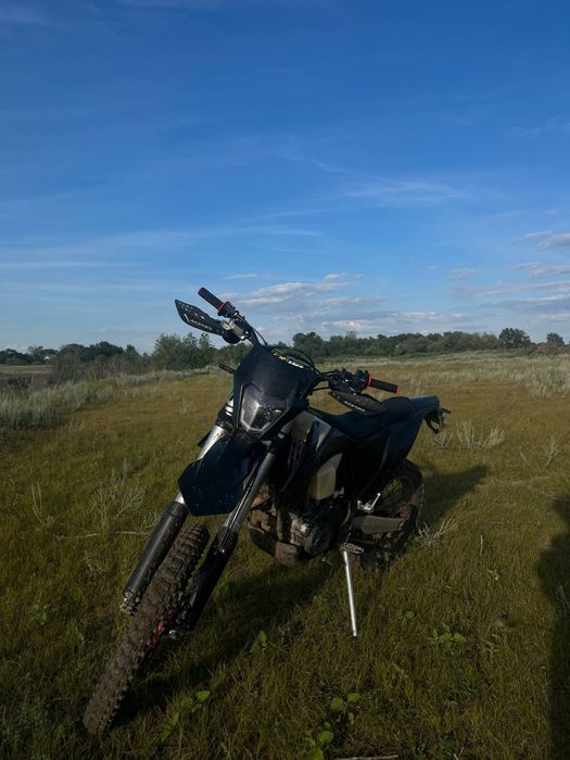 Продам эндуро Baige R7(4клапаный]