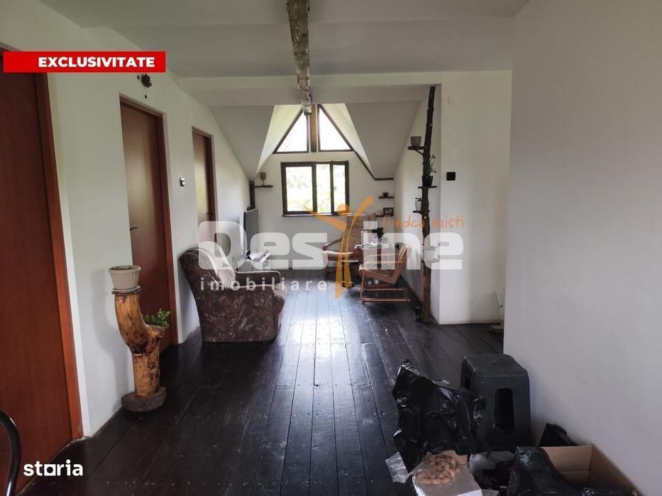 Casa Poiana Campina 6 camere, 228 mp. S.C. . 1521 mp teren.!