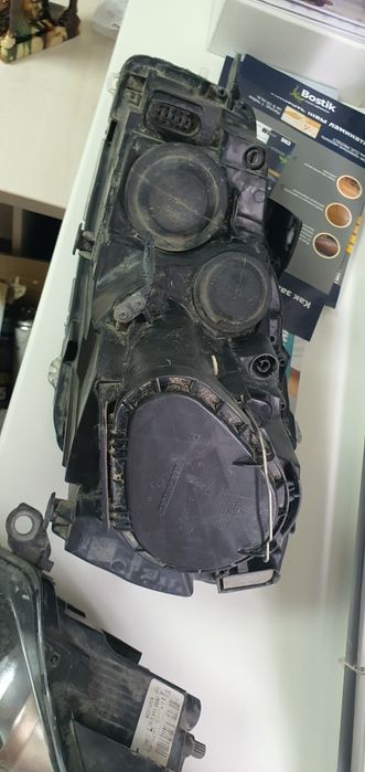 Фара от  Volkswagen Golf 5