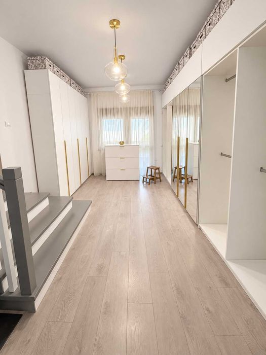 Casă tip duplex Goranu ~ 250 m² | Complex privat | Panouri fotovoltaice | Garaj | Curte & terasă acoperită