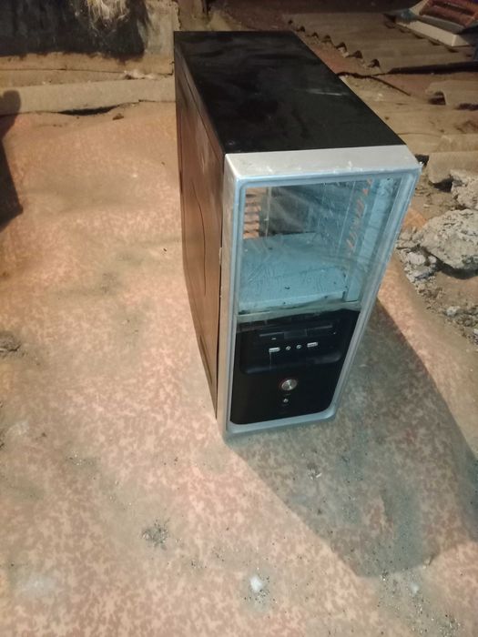 Продам корпуса-кейсы системного блока, состояние как на фото