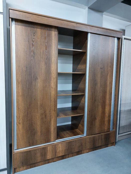 Мебель на заказ Шкаф купе и бистро