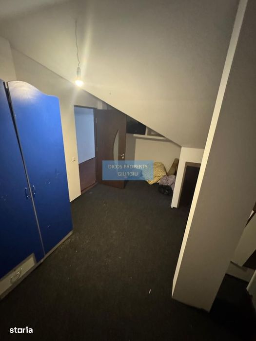 Casă cu mansardă și piscină de vânzare – Pictor Andreescu