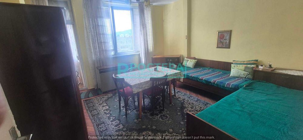 Многостаен Апартамент -  Център