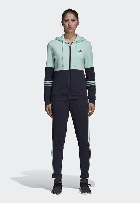 Дамски екип Adidas