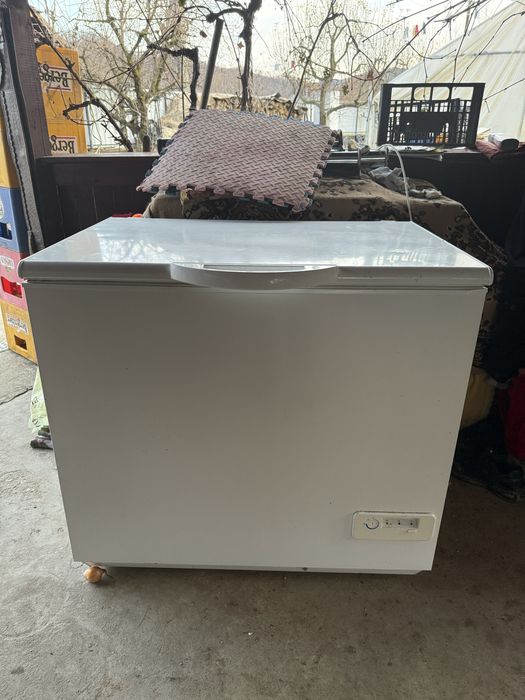 Vand lada frigorifica