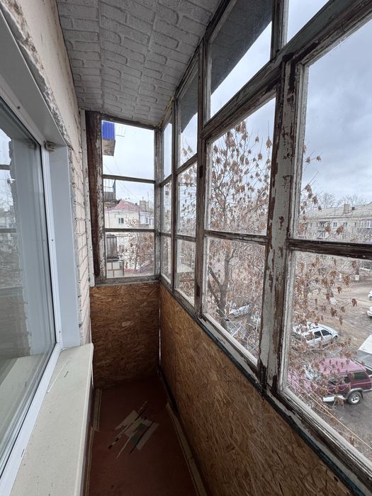 2 комнатная, Космонавтов 26