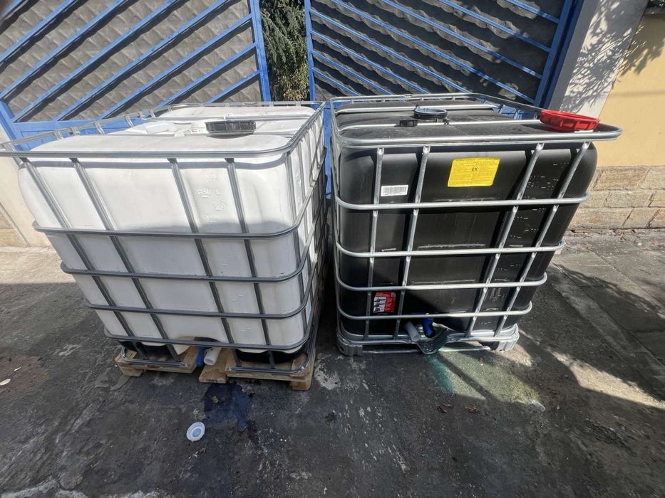 Бидони 1000л като нови