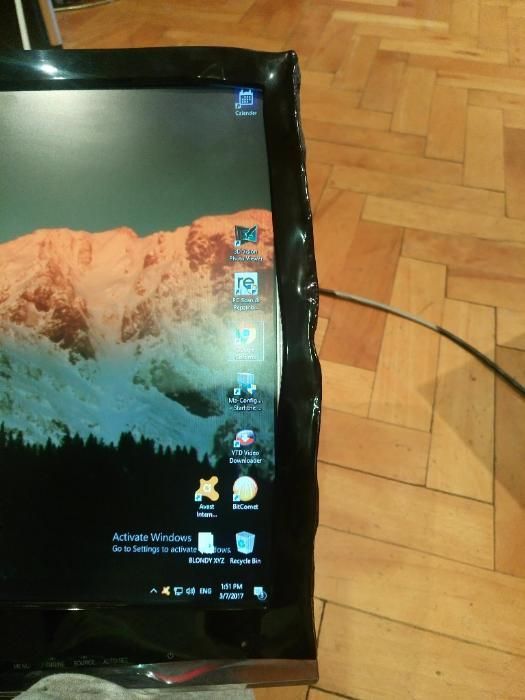 Monitor LG Flatron W2253TQ Full HD